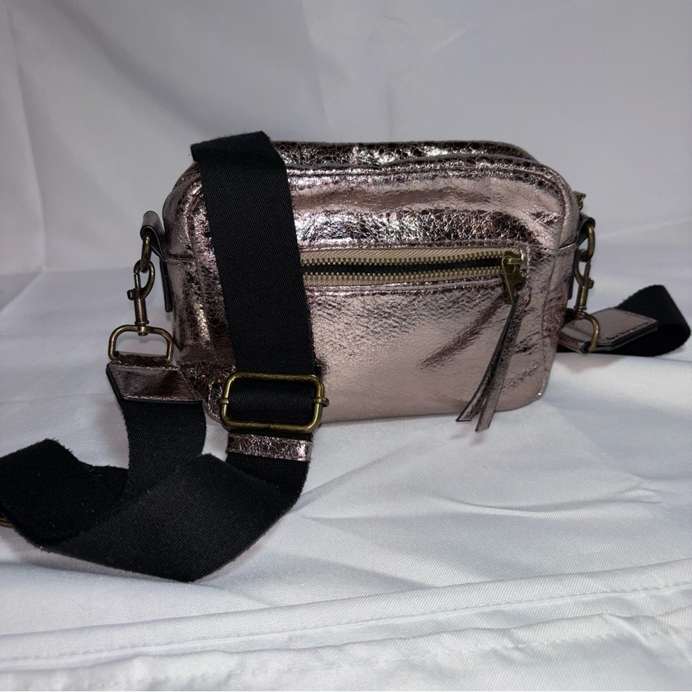 Universal Thread Camera Metallic Crossbody Bag - image 1